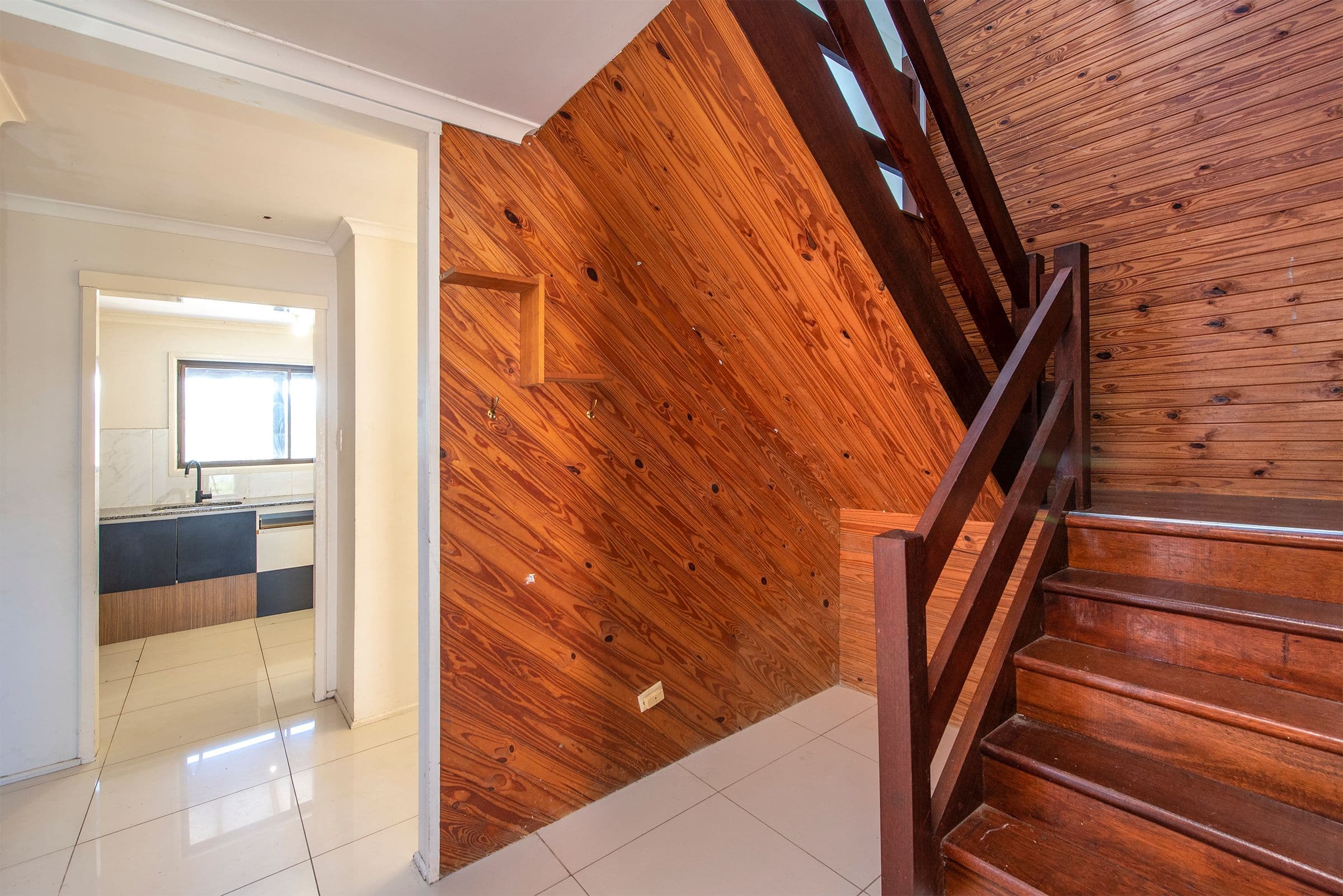 13 Rochester Drive, Mount Warren Park QLD 4207, Mount Warren Park - Thumbnail 3