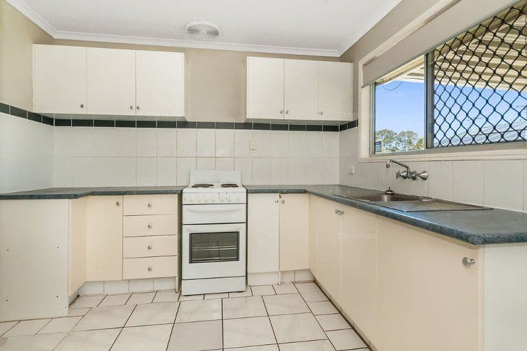 22 Turquoise Street, Bethania QLD 4205, Bethania - Thumbnail 3