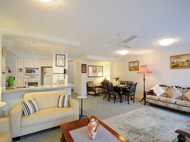 Unit 84 'Diamond Sands', Gold Coast Highway, MERMAID BEACH QLD 4218, Mermaid Beach - Thumbnail 7