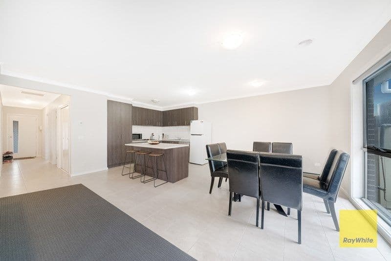 30 Wynarka Drive, Hoppers Crossing VIC 3029, Hoppers Crossing - Thumbnail 4