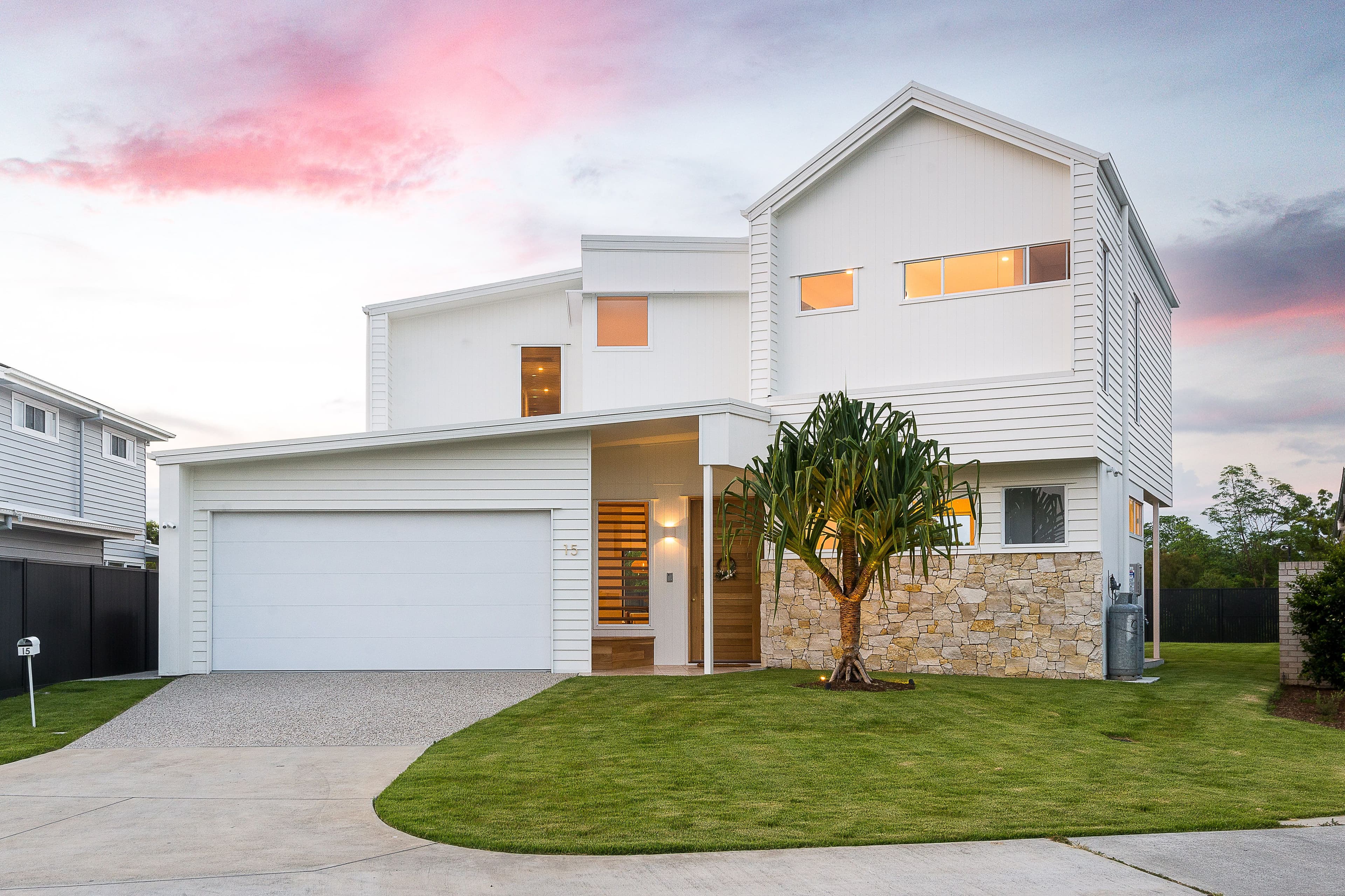 15 Sawyer Court, Cannon Hill QLD 4170, Cannon Hill - Image 1