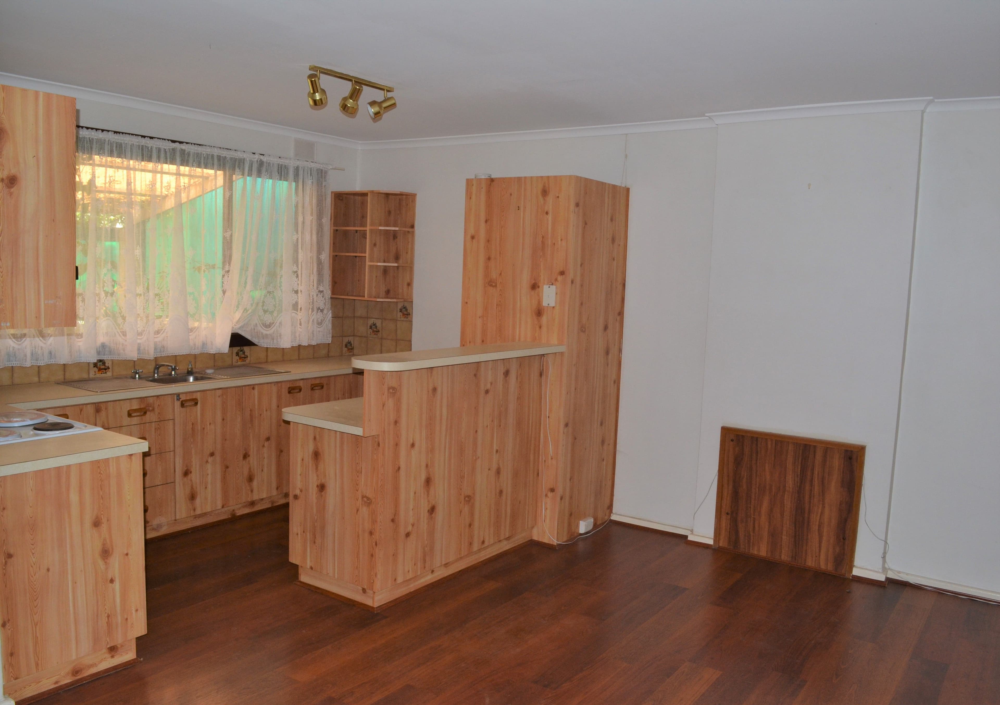 73 Charles Avenue, Whyalla Norrie SA 5608, Whyalla Norrie - Thumbnail 2