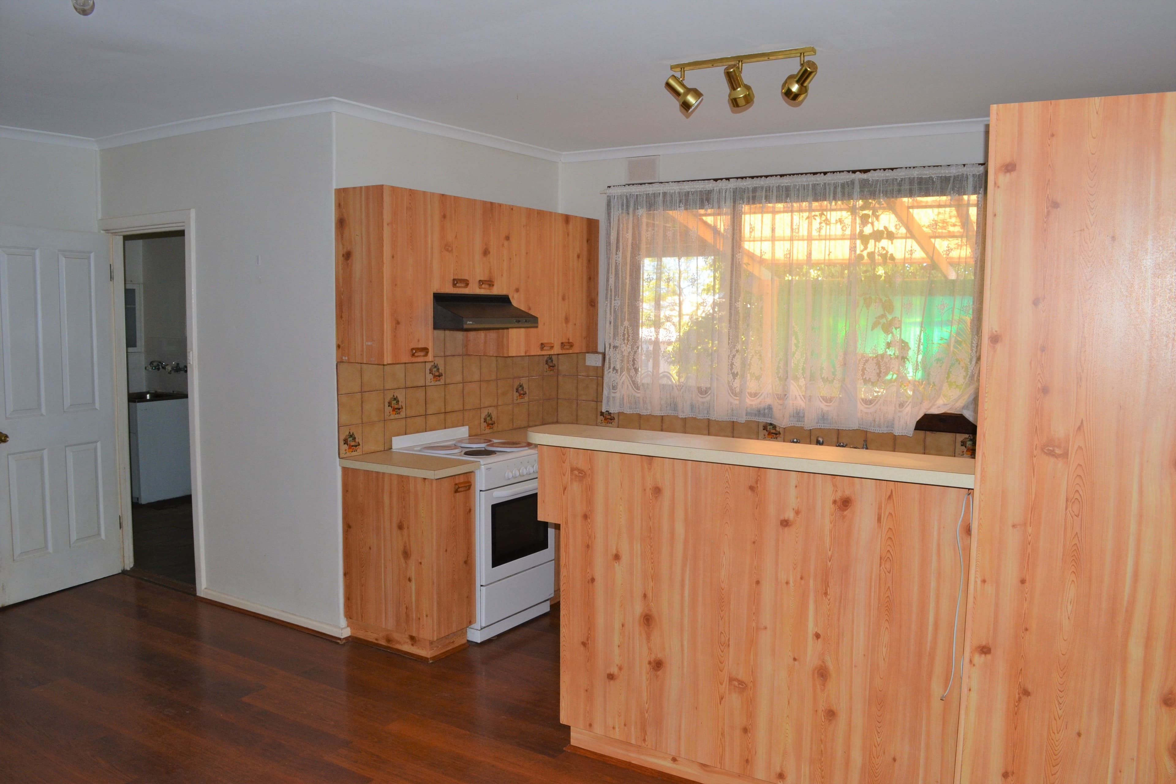 73 Charles Avenue, Whyalla Norrie SA 5608, Whyalla Norrie - Thumbnail 3