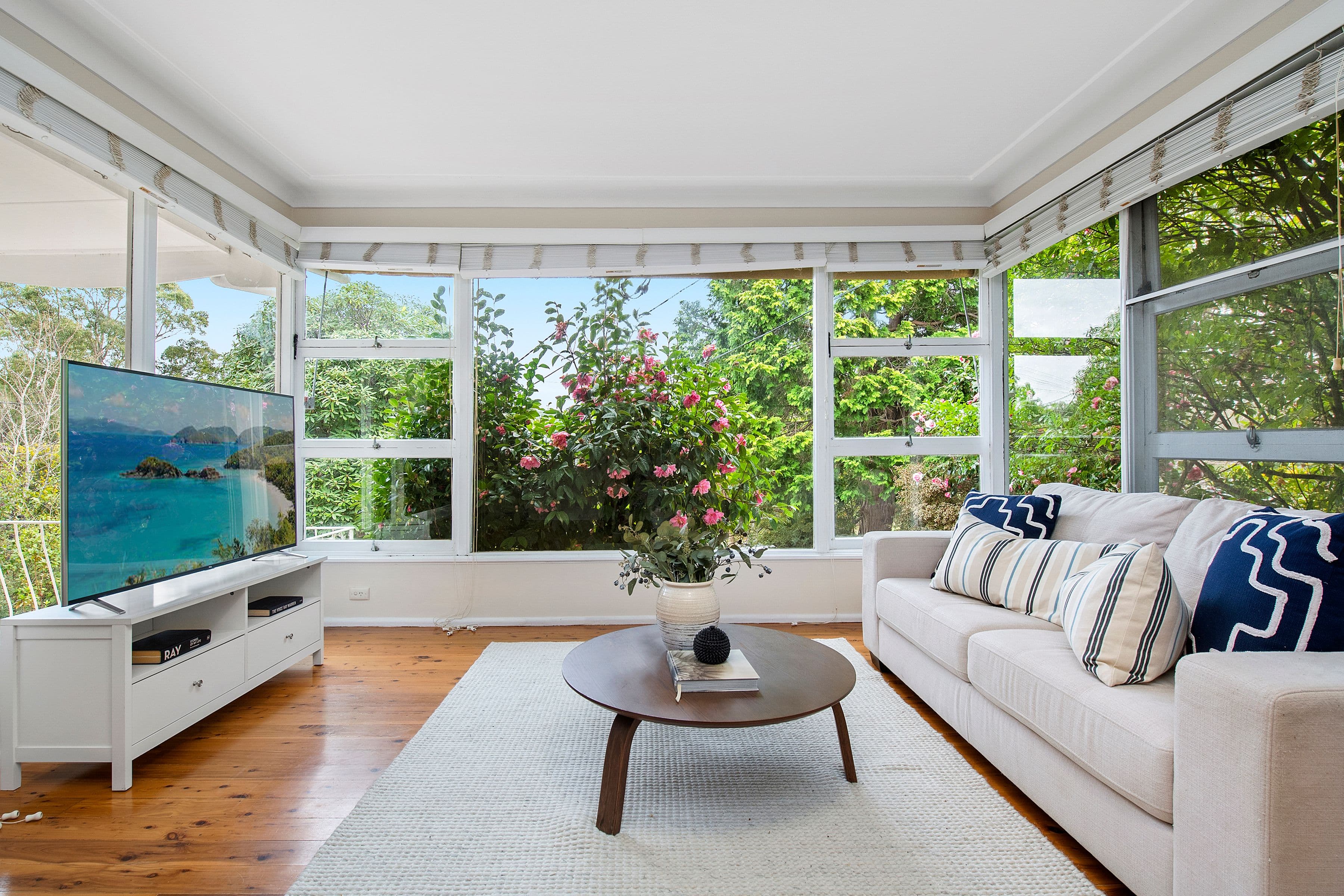 12 Yaralla Crescent, Thornleigh NSW 2120, Thornleigh - Thumbnail 2