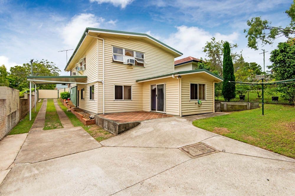 6 Lacon Street, HOLLAND PARK WEST QLD 4121, Holland Park West - Image 1