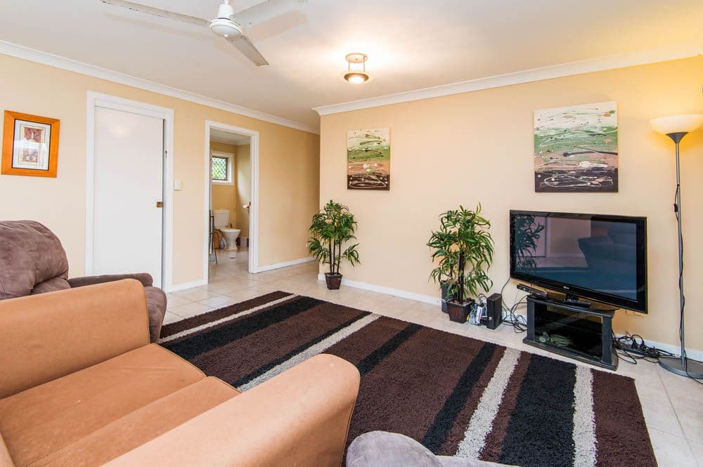 6 Lacon Street, HOLLAND PARK WEST QLD 4121, Holland Park West - Thumbnail 7