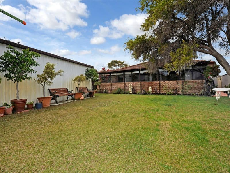10 Hawker Street, SAFETY BAY WA 6169, Safety Bay - Thumbnail 4