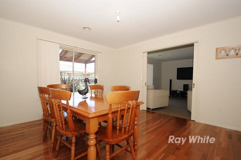 14 Jagger Circuit, CRANBOURNE EAST VIC 3977, Cranbourne East - Thumbnail 5
