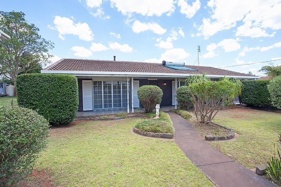 6 Mina Street, RANGEVILLE QLD 4350, Rangeville - Image 1