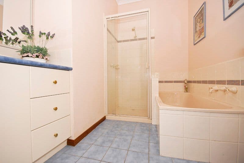 13  Sugar Gum Court, UPPER FERNTREE GULLY VIC 3156, Upper Ferntree Gully - Thumbnail 5