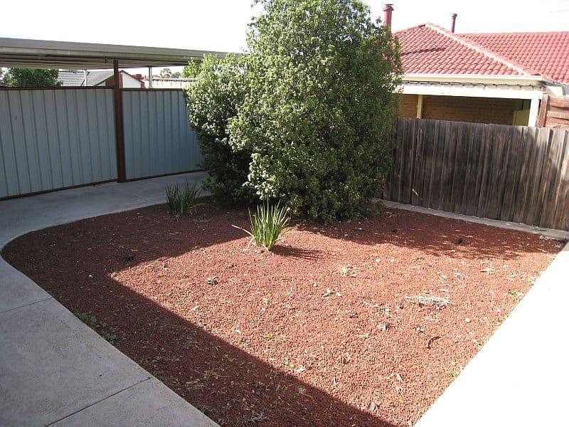 128 Roycroft Avenue, MILL PARK VIC 3082, Mill Park - Thumbnail 4