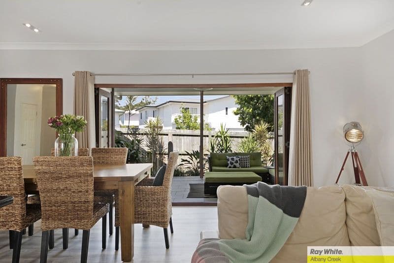 18 Melia Court, Eatons Hill QLD 4037, Eatons Hill - Thumbnail 2