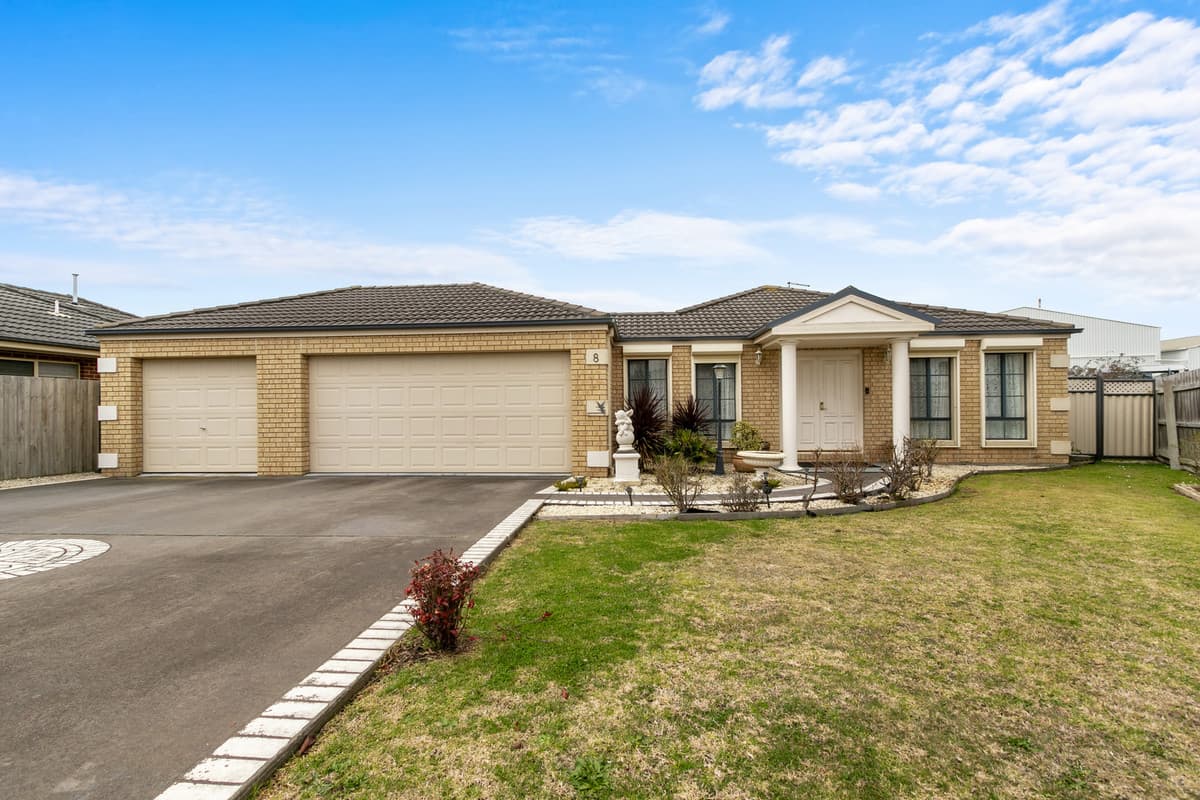 8 Joanne Court, Morwell VIC 3840, Morwell - Image 1
