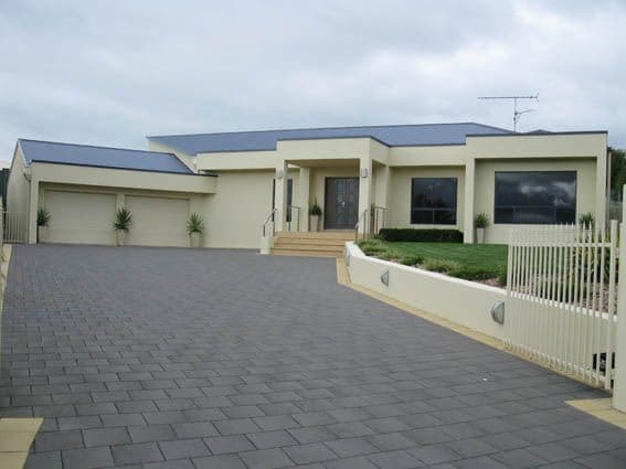 15 Ellwood Court, MOUNT GAMBIER SA 5290, Mount Gambier - Image 1