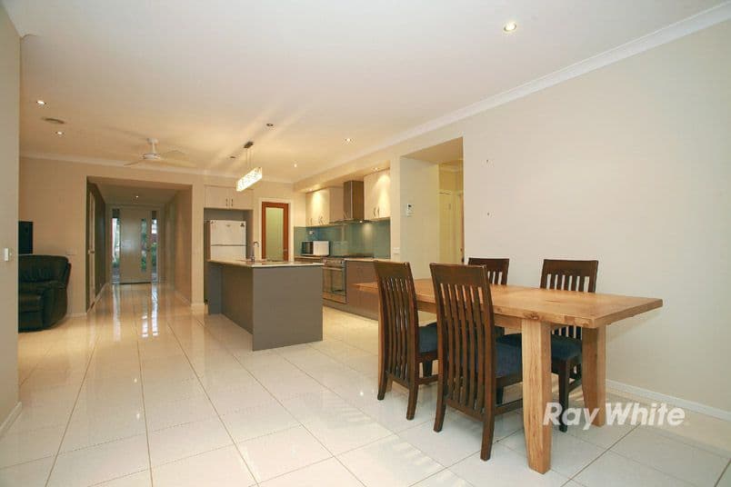 6 Aquanita Close, LYNDHURST VIC 3975, Lyndhurst - Thumbnail 2