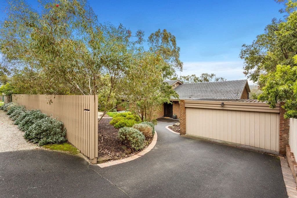 21 Unwin Street, Templestowe VIC 3106, Templestowe - Image 1