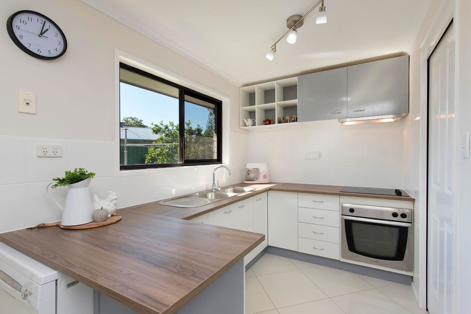 1 Menzies Street, Bethania QLD 4205, Bethania - Thumbnail 4