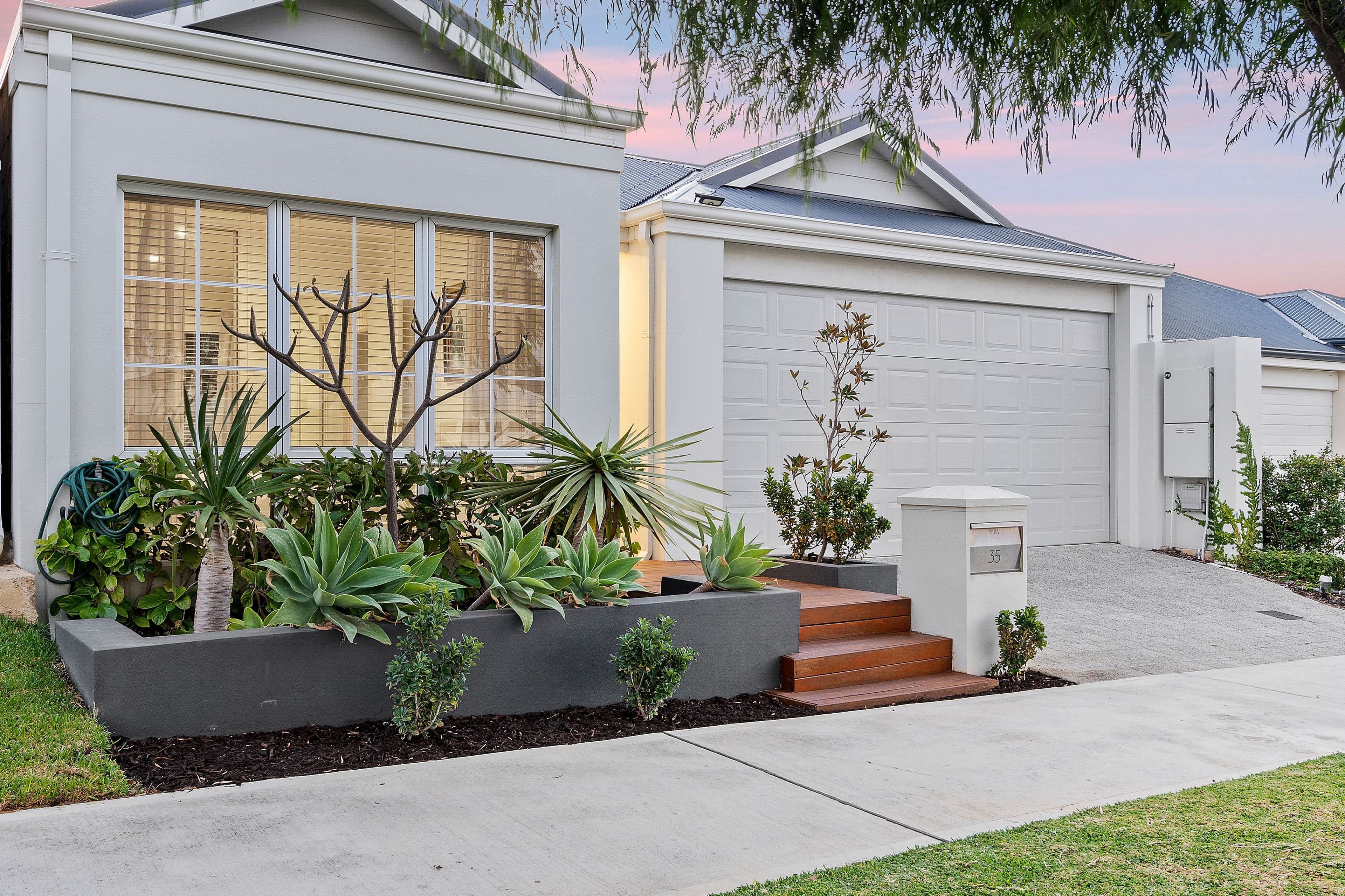 35 Makassar Way, Clarkson WA 6030, Clarkson - Thumbnail 2