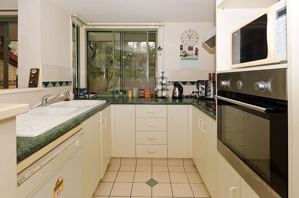 MOLENDINAR QLD 4214, Molendinar - Thumbnail 2