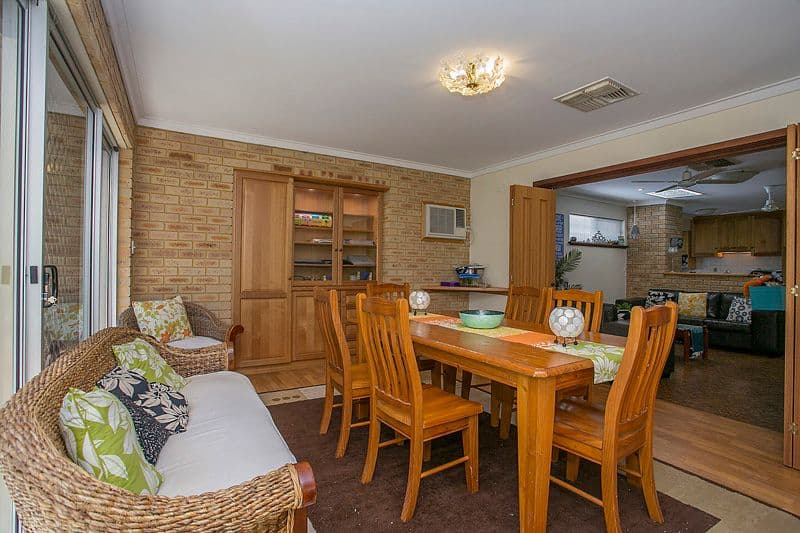 11 Bugendore Street, MAIDA VALE WA 6057, Maida Vale - Thumbnail 5