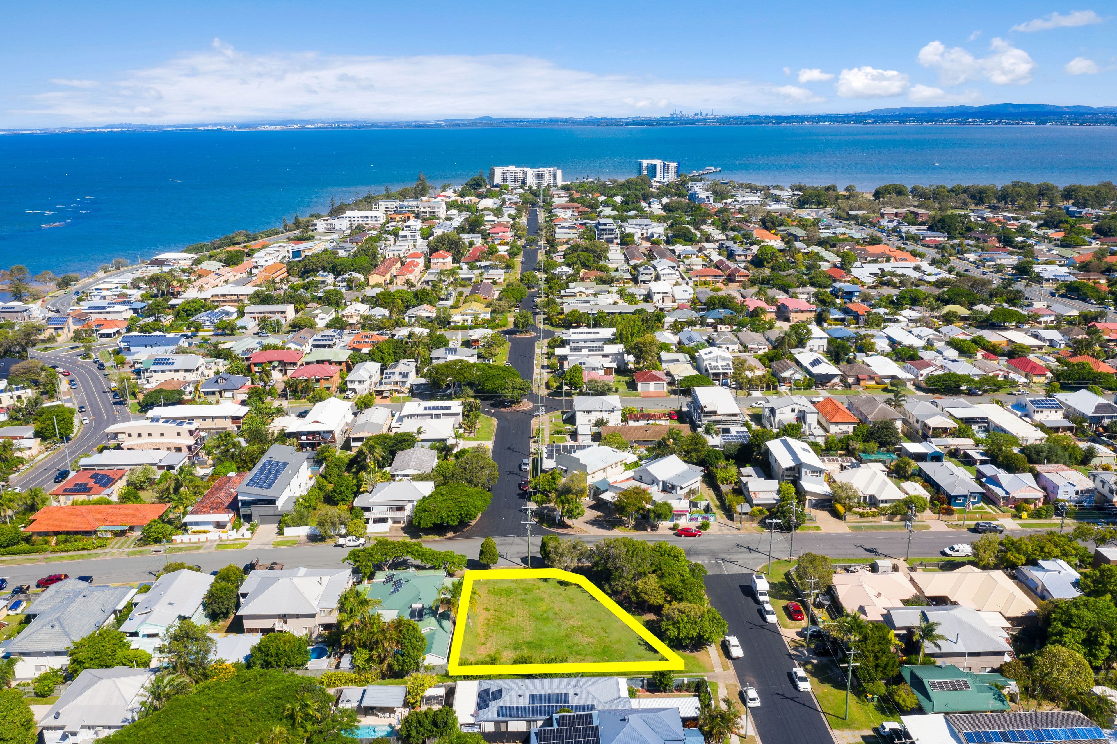 10 Arthur Street, Woody Point QLD 4019, Woody Point - Thumbnail 6