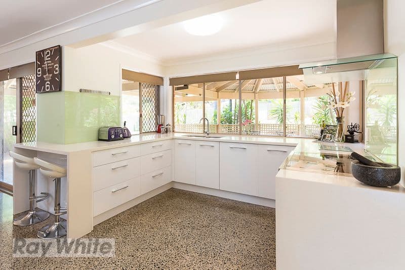 74 Banbury Street, Carina QLD 4152, Carina - Thumbnail 4