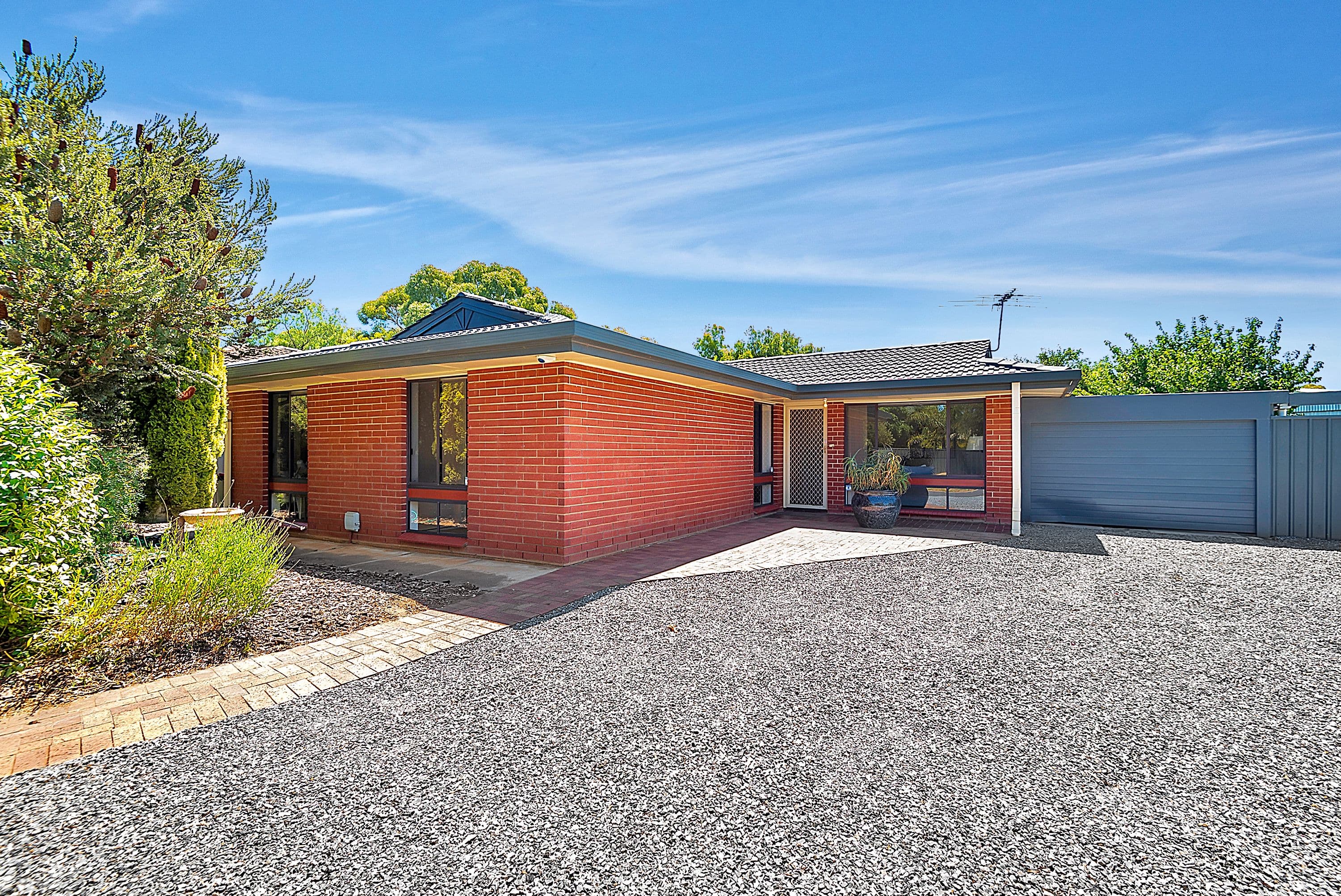 25 Hutchinson Drive, Parafield Gardens SA 5107, Parafield Gardens - Image 1