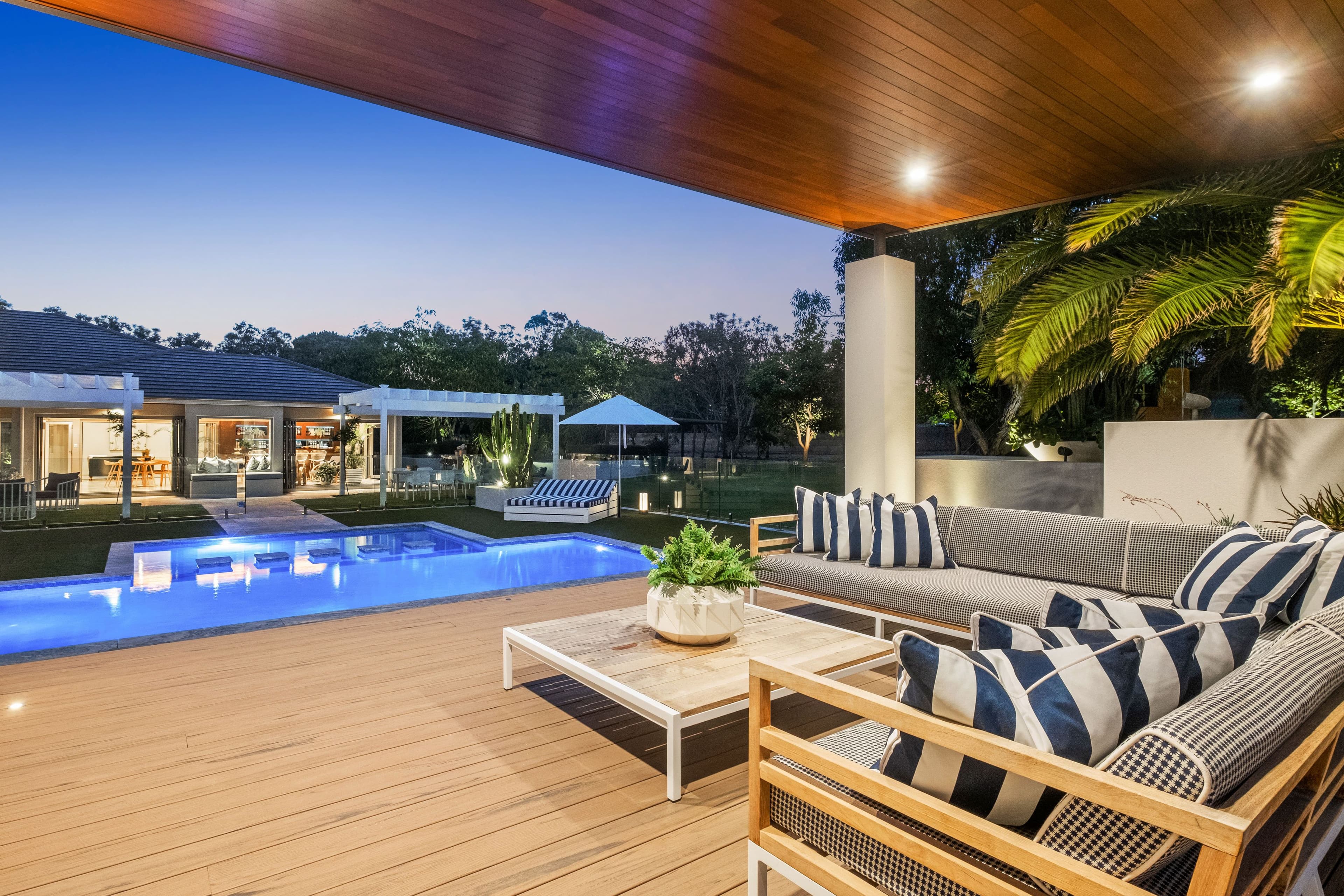 11 Evelyn Court, Wanneroo WA 6065, Wanneroo - Thumbnail 2