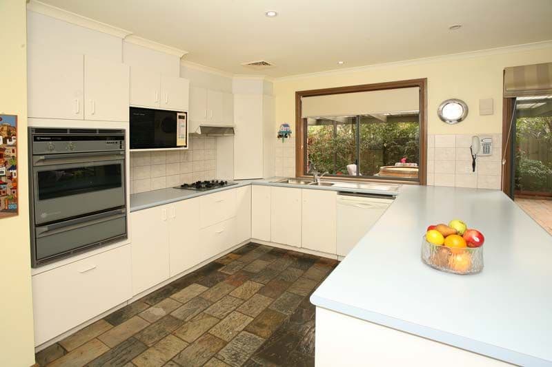 32 Mont Court, VERMONT SOUTH VIC 3133, Vermont South - Thumbnail 7