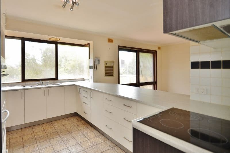 123 Plenty River Drive, Greensborough VIC 3088, Greensborough - Thumbnail 4