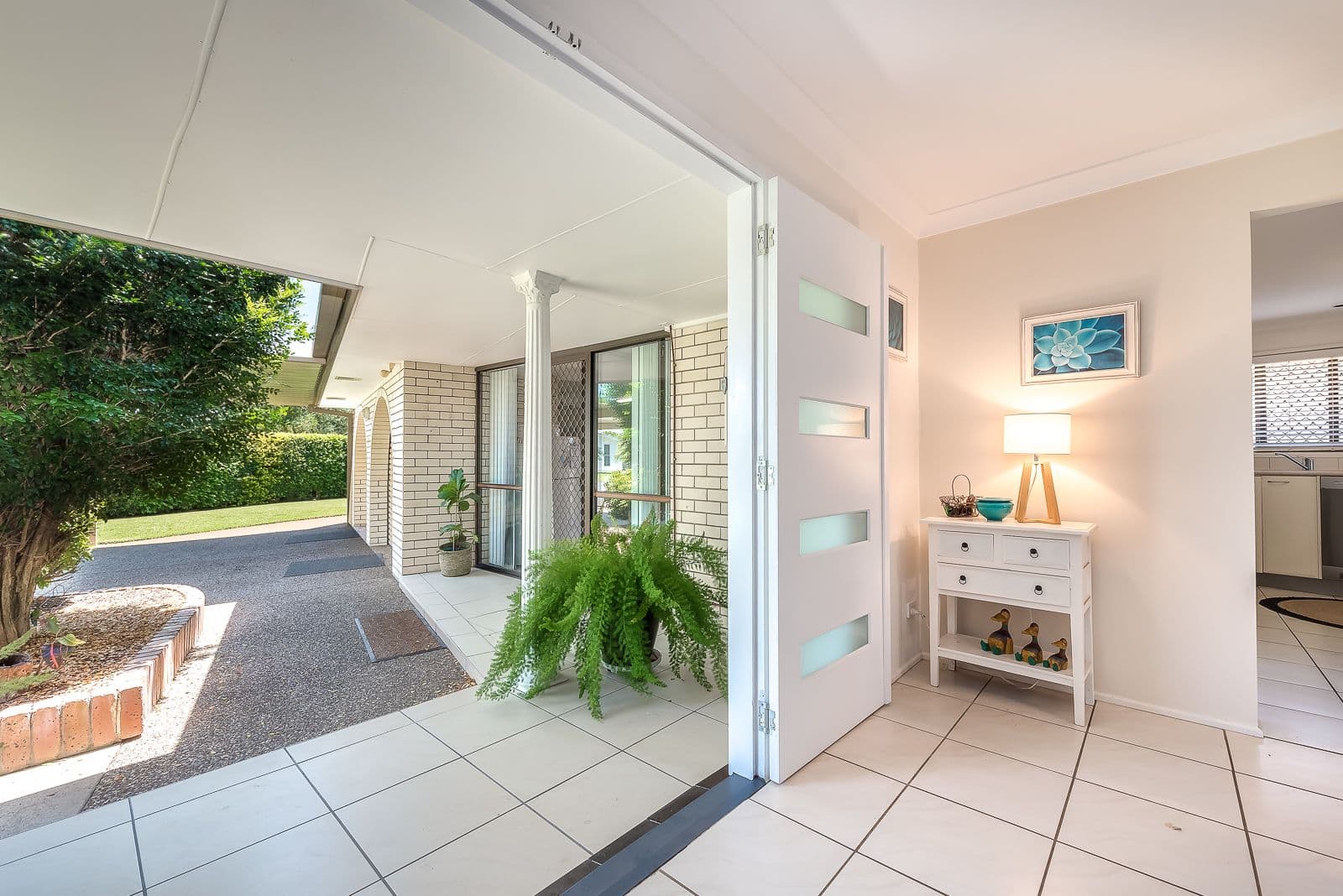 5 Wills Court, Paradise Point QLD 4216, Paradise Point - Thumbnail 4