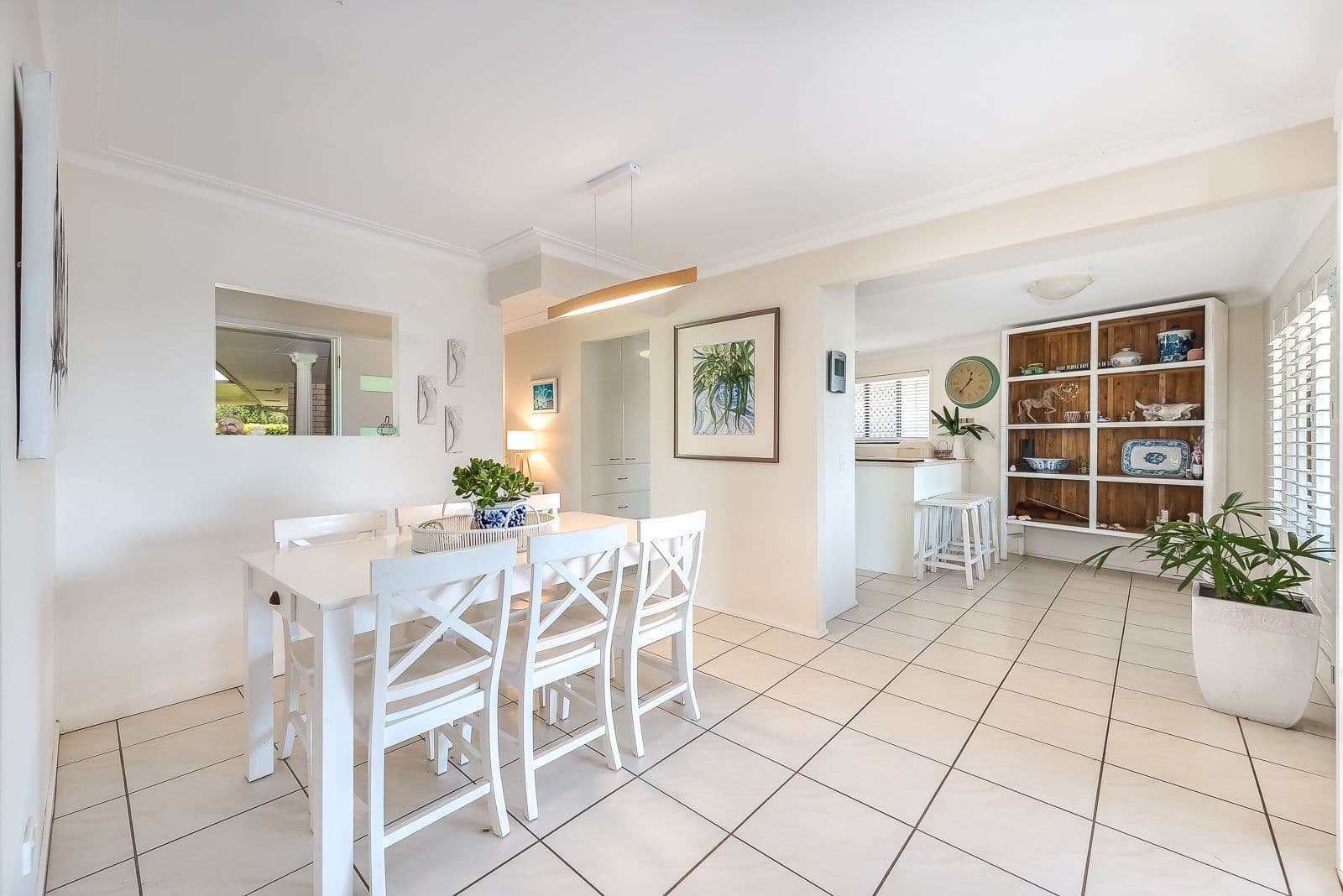 5 Wills Court, Paradise Point QLD 4216, Paradise Point - Thumbnail 5