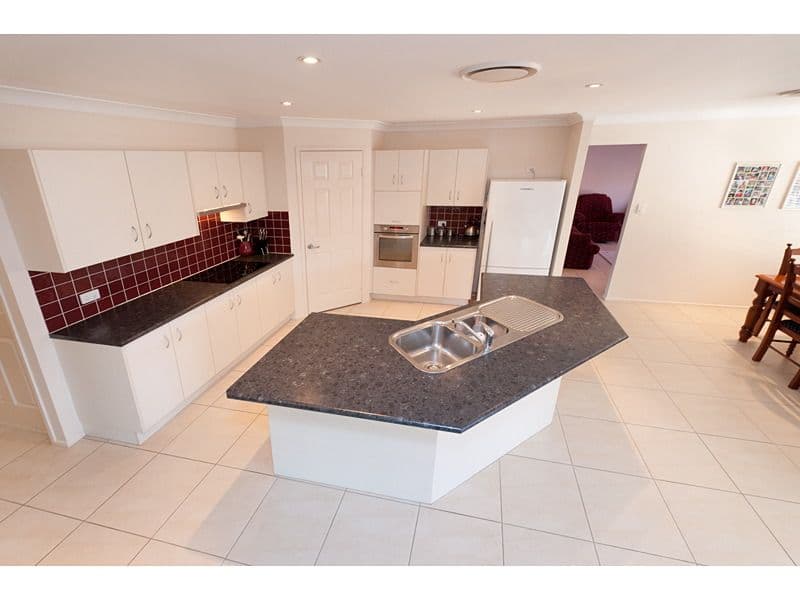 70 Corella Drive, GRACEMERE QLD 4702, Gracemere - Thumbnail 2