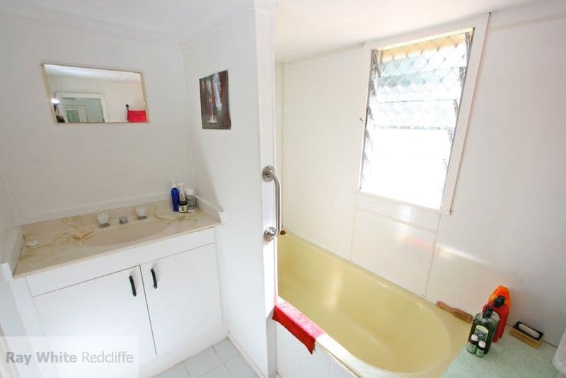 38 Robertson Avenue, MARGATE QLD 4019, Margate - Thumbnail 7
