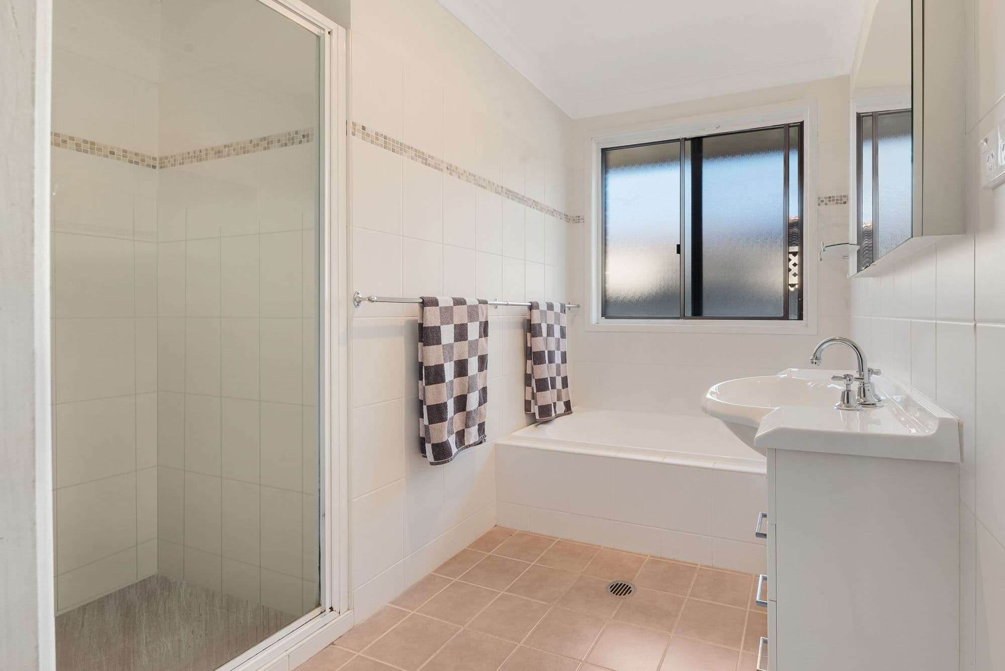 63 Great Western Highway, Blaxland - Thumbnail 5