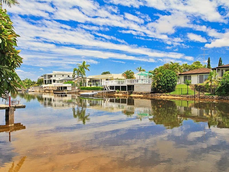 5 Sarasota Key, BROADBEACH WATERS QLD 4218, Broadbeach Waters - Image 1