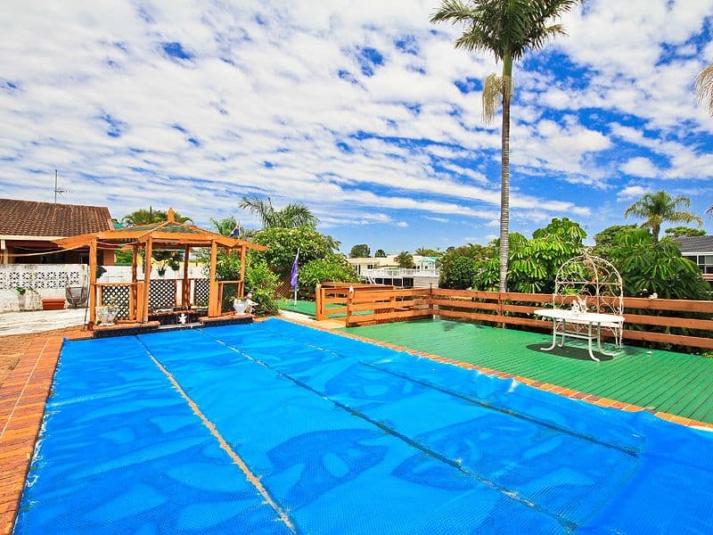 5 Sarasota Key, BROADBEACH WATERS QLD 4218, Broadbeach Waters - Thumbnail 3