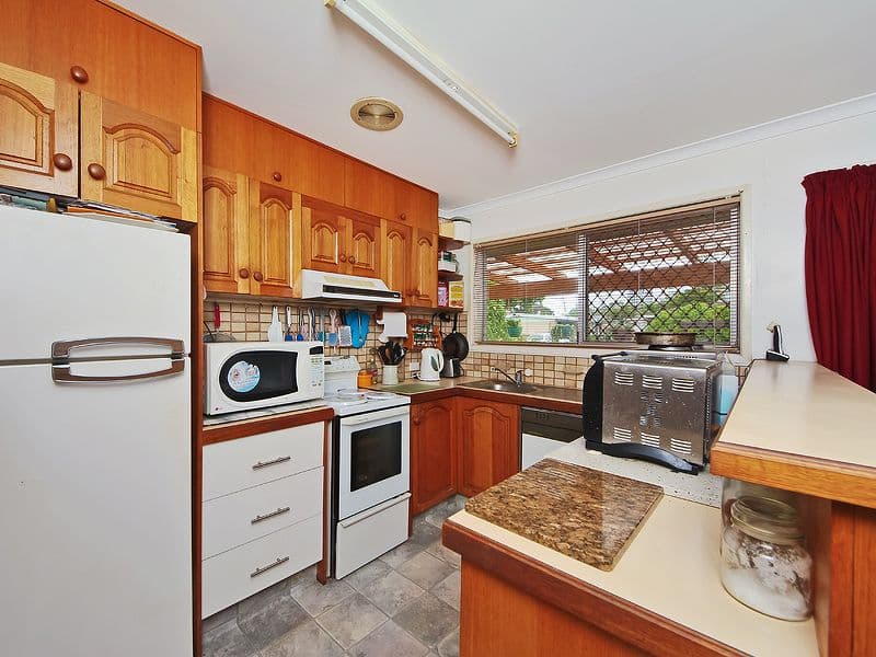 5 Sarasota Key, BROADBEACH WATERS QLD 4218, Broadbeach Waters - Thumbnail 4