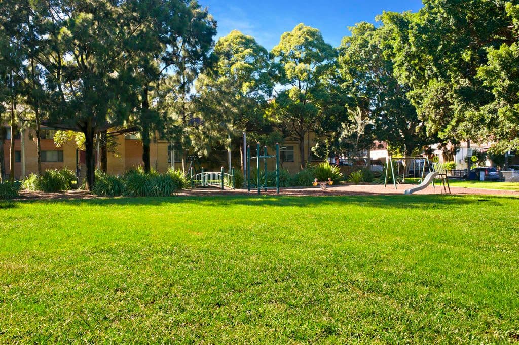 51 Lackey Street, ST PETERS NSW 2044, St Peters - Thumbnail 5