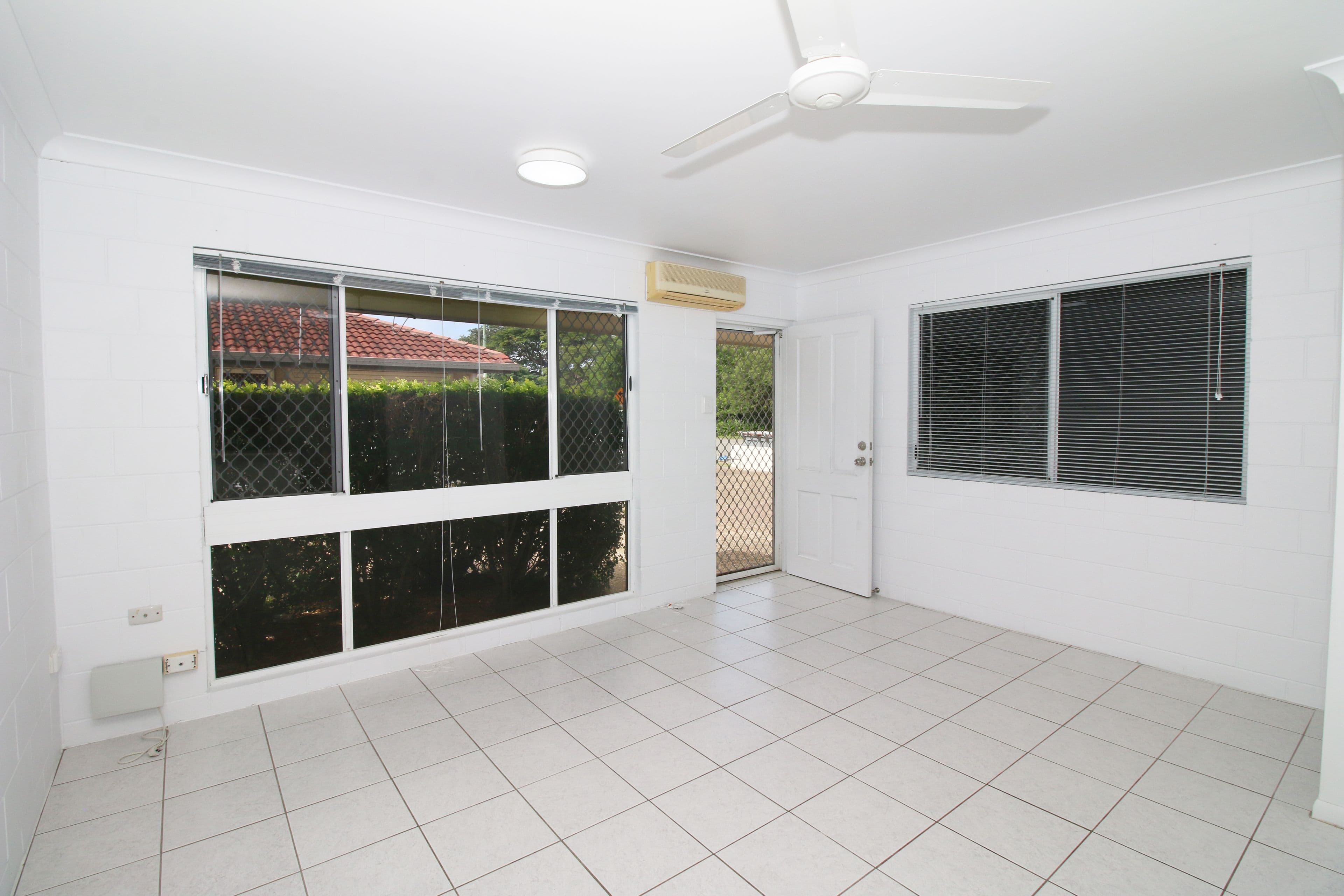 16 Benson Street, Rosslea QLD 4812, Rosslea - Thumbnail 3