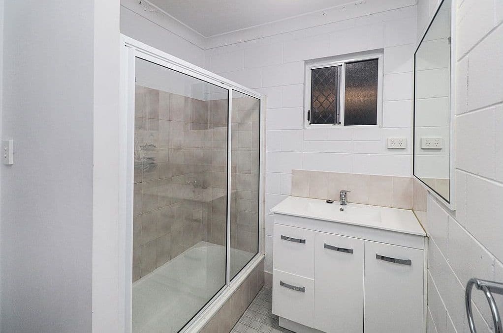16 Benson Street, Rosslea QLD 4812, Rosslea - Thumbnail 7