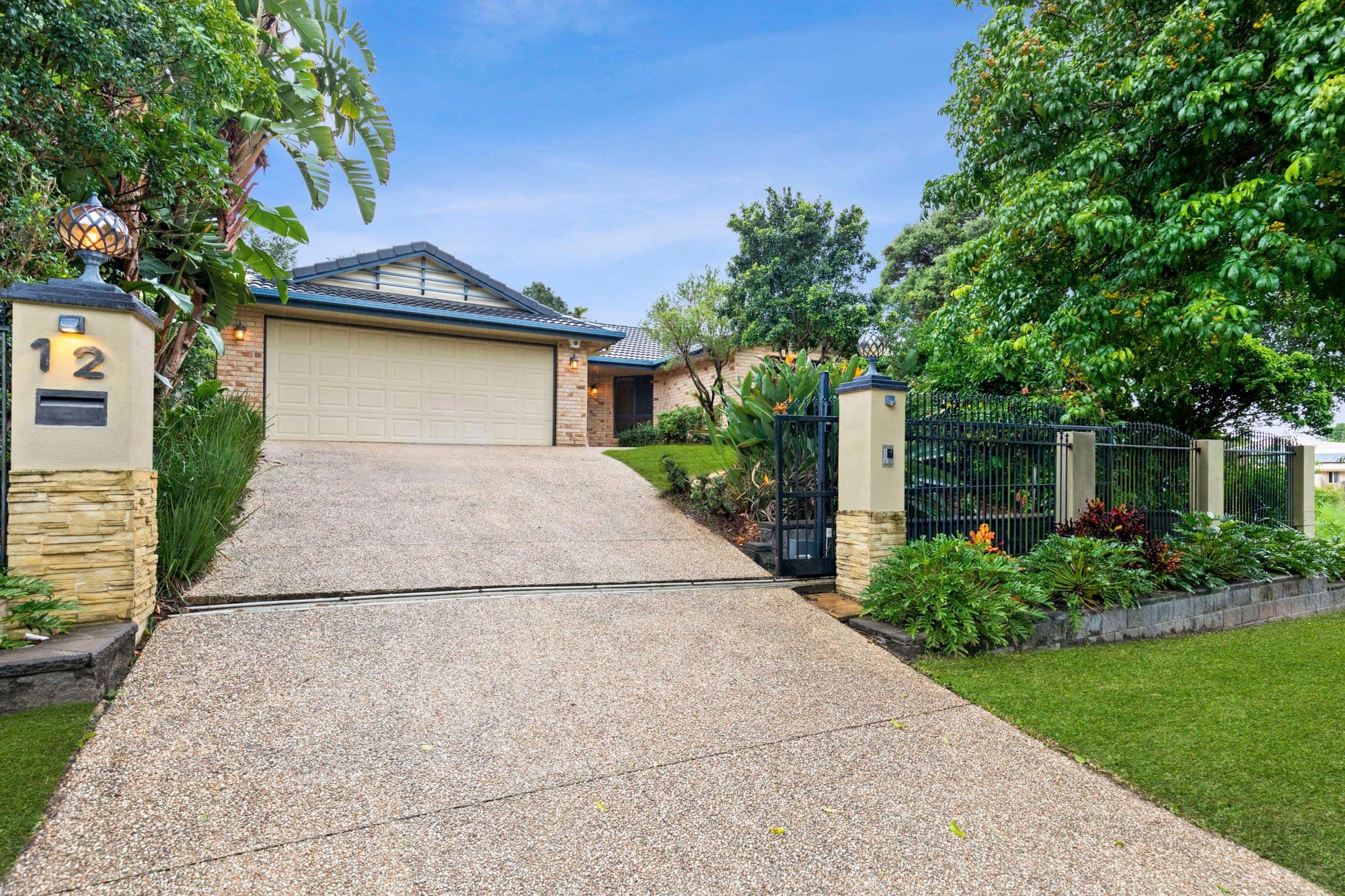 12 Altissimo Court, Eatons Hill QLD 4037, Eatons Hill - Thumbnail 2