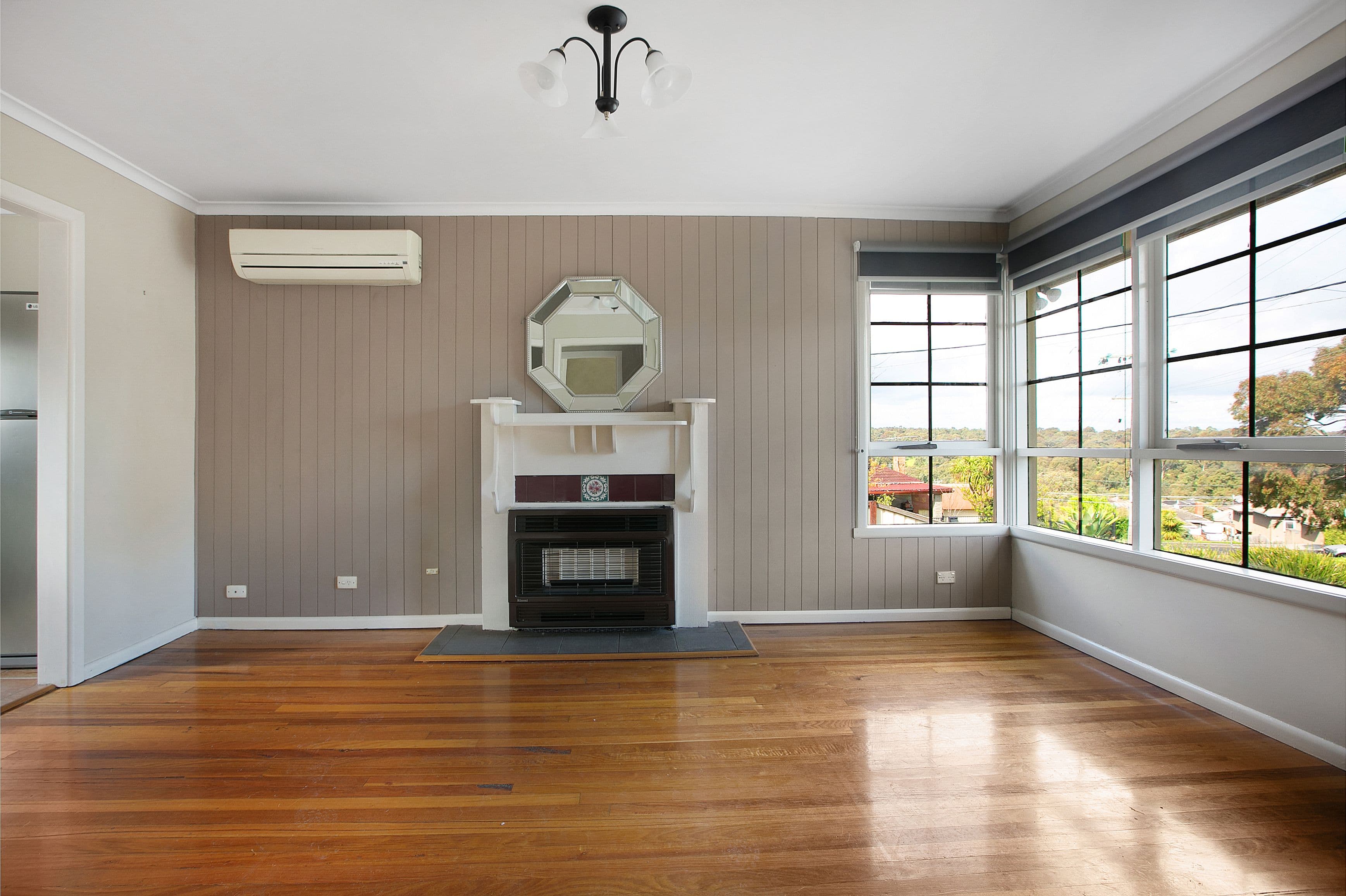 2 Inverness Street, Reservoir VIC 3073, Reservoir - Thumbnail 3