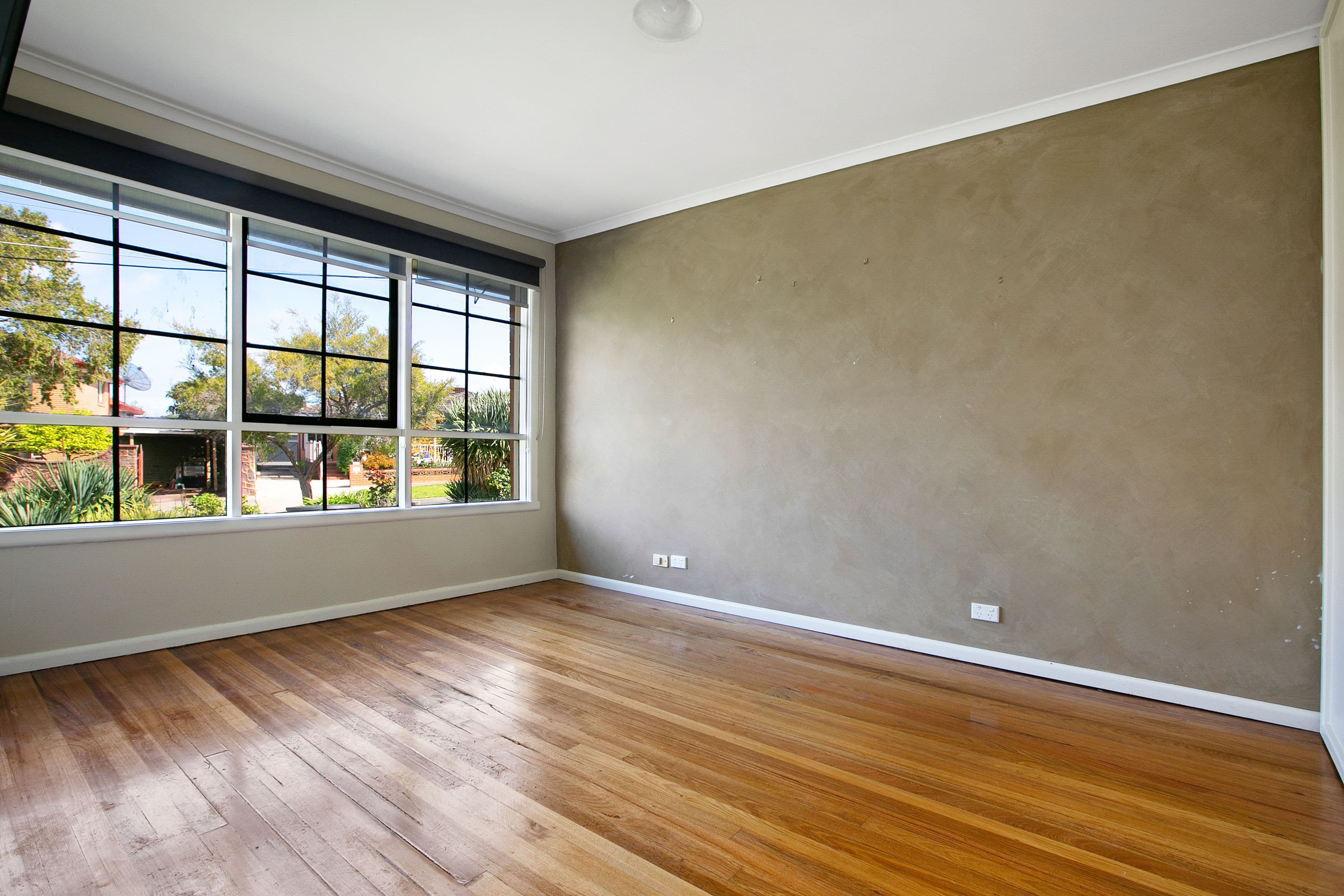 2 Inverness Street, Reservoir VIC 3073, Reservoir - Thumbnail 6