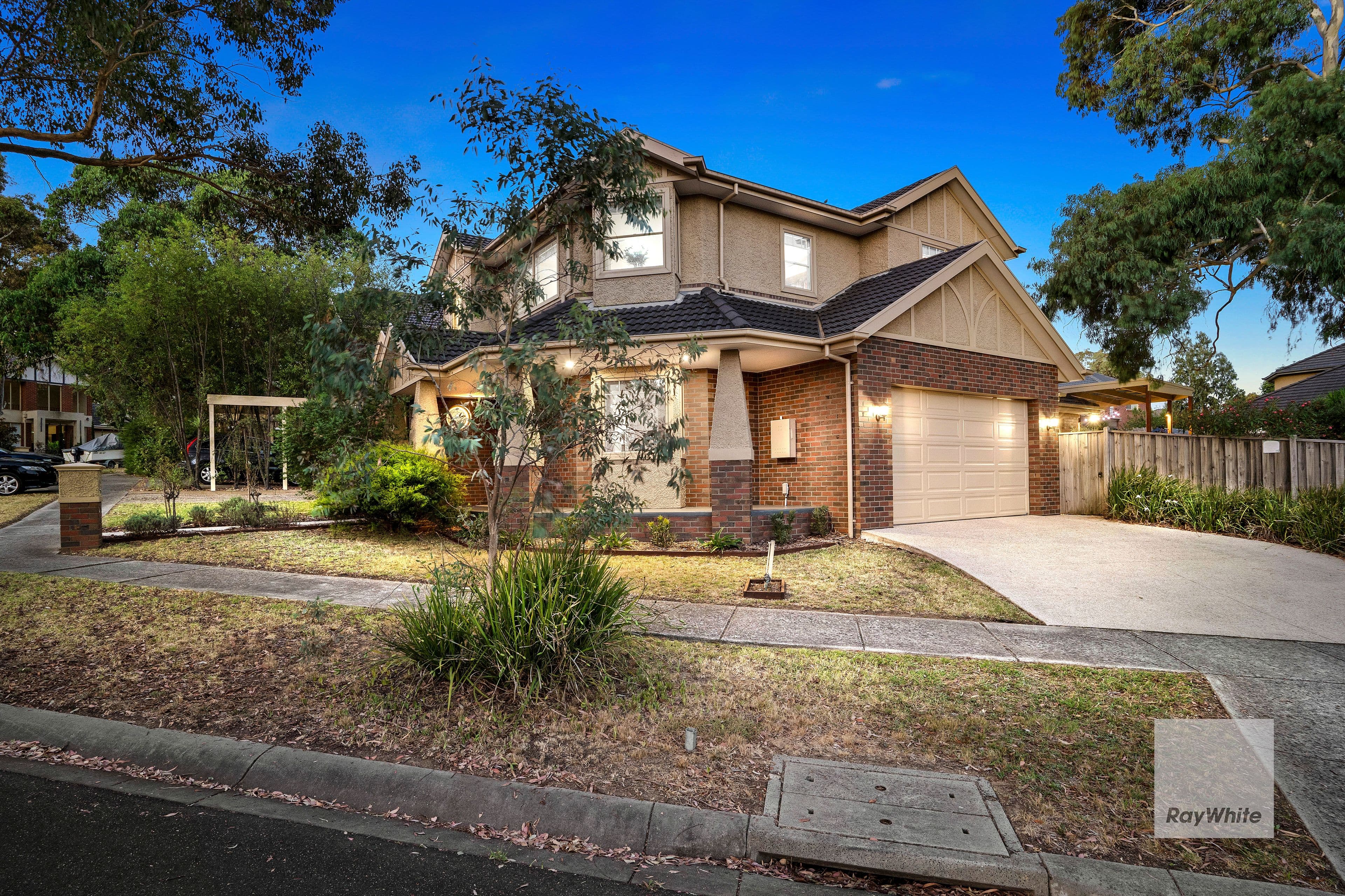 11 Gonella Crescent, Bundoora VIC 3083, Bundoora - Thumbnail 2