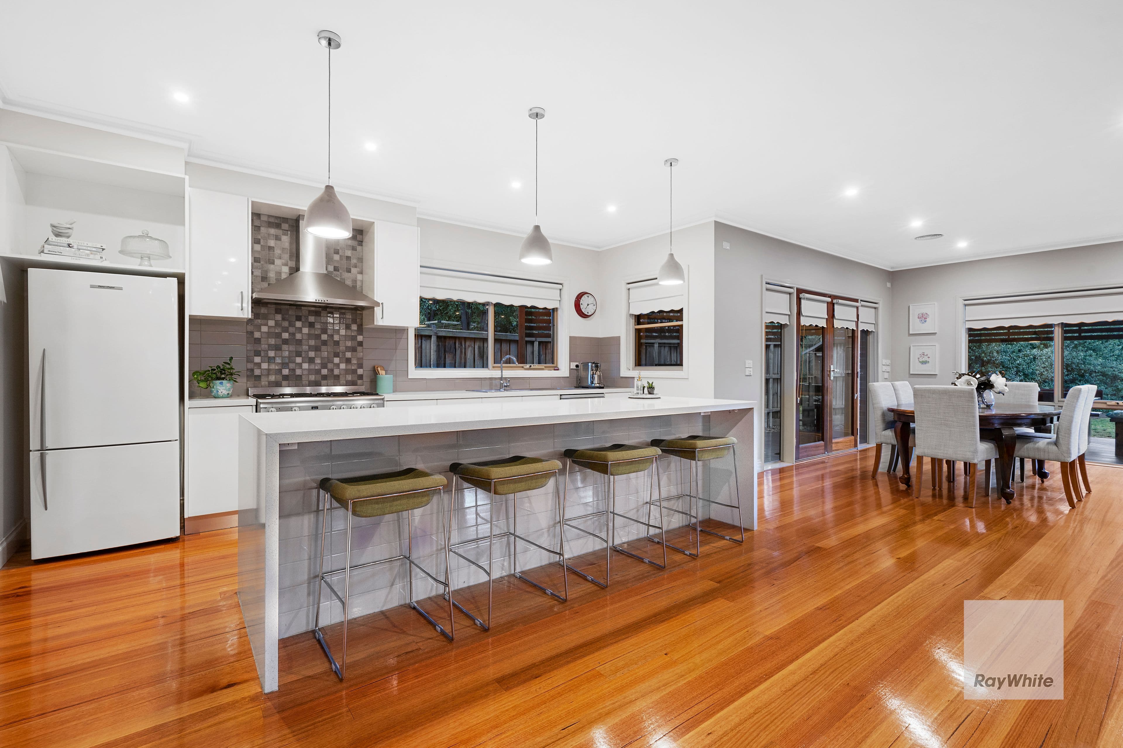 11 Gonella Crescent, Bundoora VIC 3083, Bundoora - Thumbnail 4