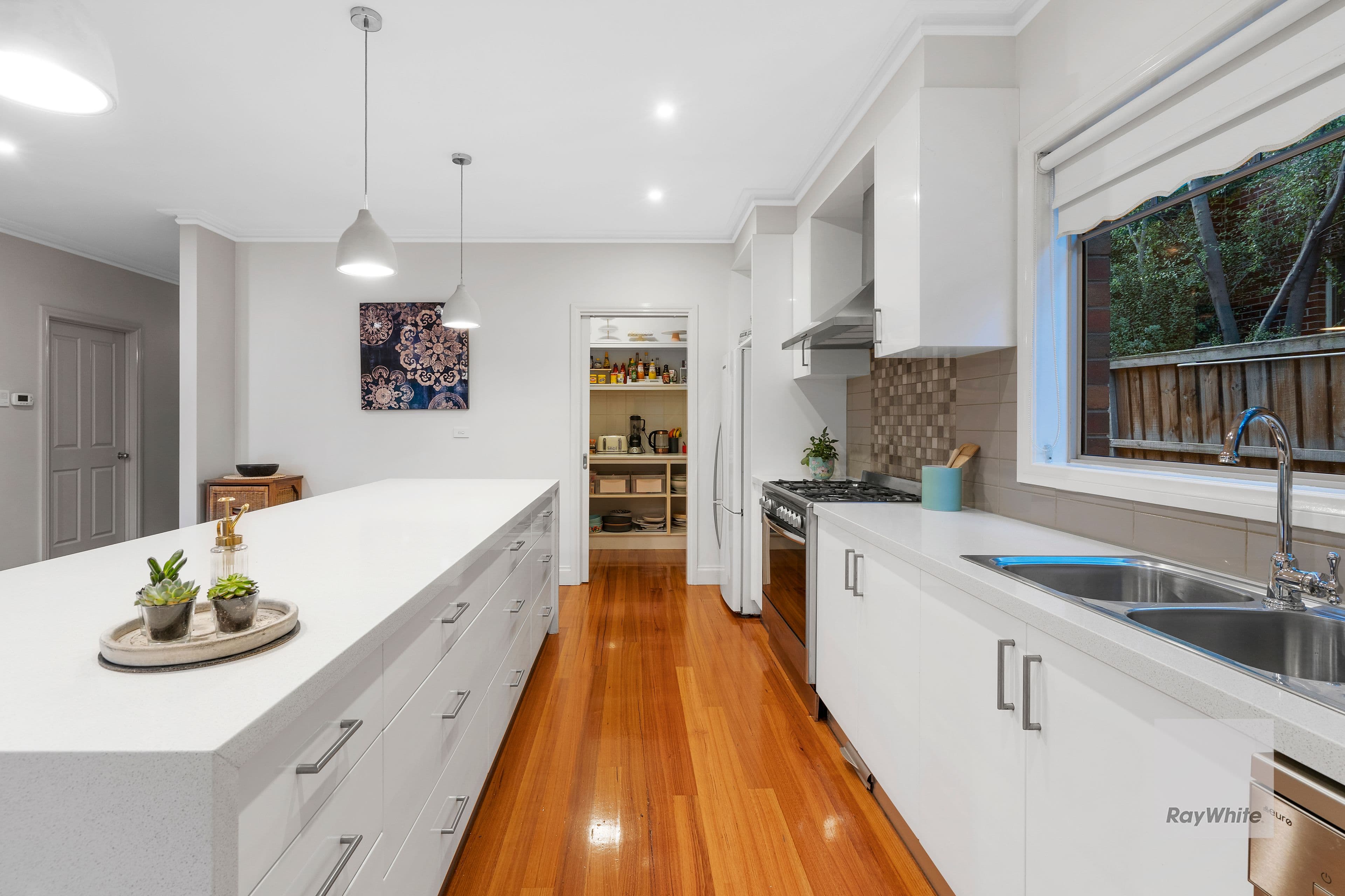 11 Gonella Crescent, Bundoora VIC 3083, Bundoora - Thumbnail 5