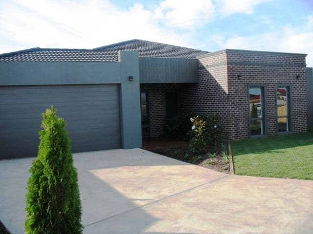18 Matthews Court, WARRNAMBOOL VIC 3280, Warrnambool - Image 1