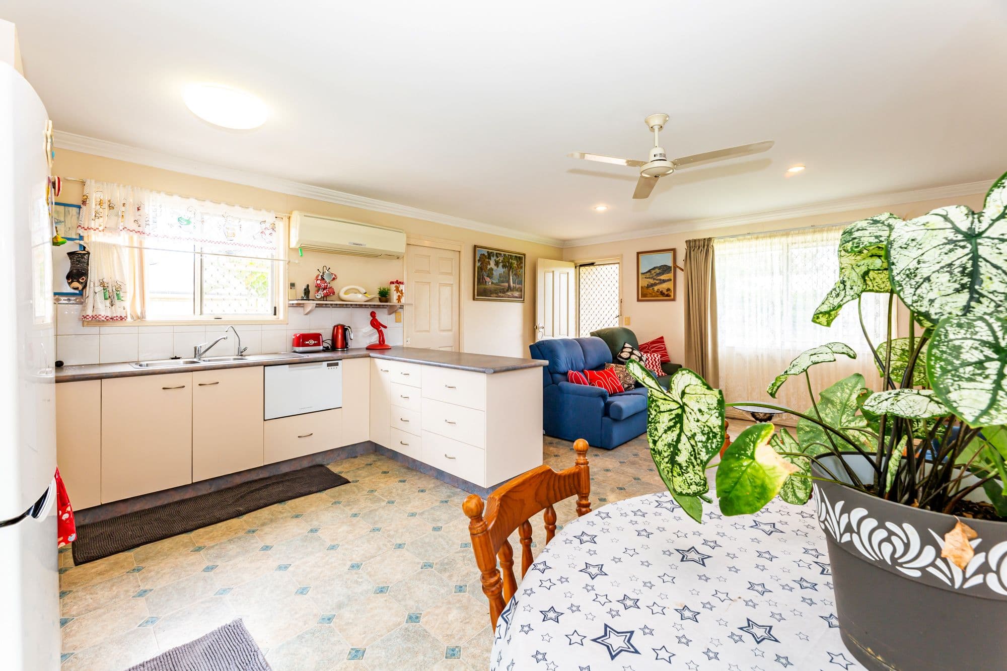 11 Cotton Tree Court, Innes Park QLD 4670, Innes Park - Thumbnail 7