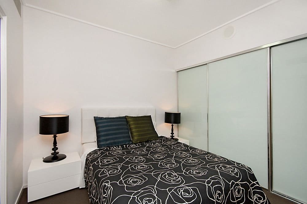 30 Macrossan Street, BRISBANE QLD 4000, Brisbane City - Thumbnail 4